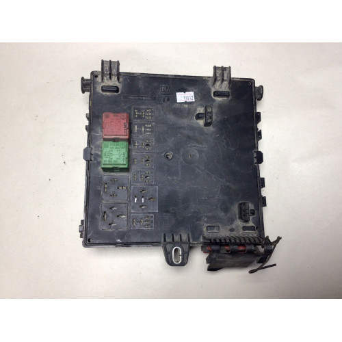 Opel Vectra C Sigorta Body Beyni 460023260