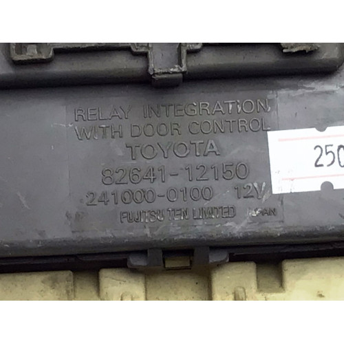 Toyota Corolla Sigorta Body Beyni 82641-12150 241000-0100