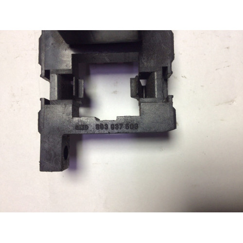 Audi 80 Sigorta Body Beyni 893937503