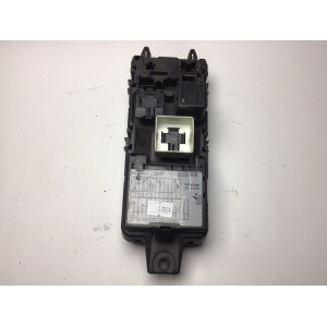 Volvo V40 S40 Sigorta Body Beyni 30865169