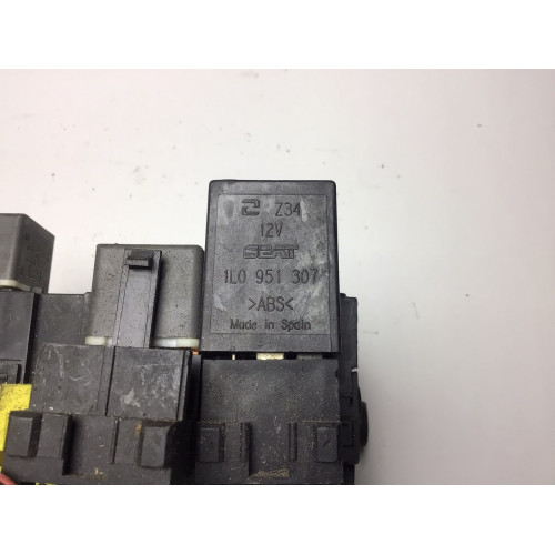 Volkswagen Skoda Seat İbiza Sigorta Body Beyni 1L0951307