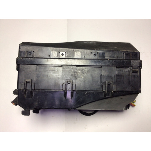 Ford Focus Sigorta Body Beyni AV6T-14A142-AA