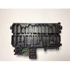 Volkswagen Transporter T4 Sigorta Body Beyni 357937039