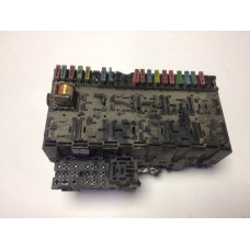Volkswagen Transporter T4 Sigorta Body Beyni 357937039