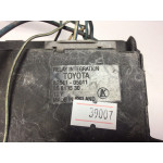 Toyota Avensis Sigorta Body Beyni 82641-05011 05810530 üzerindeki küçük modül satıldı