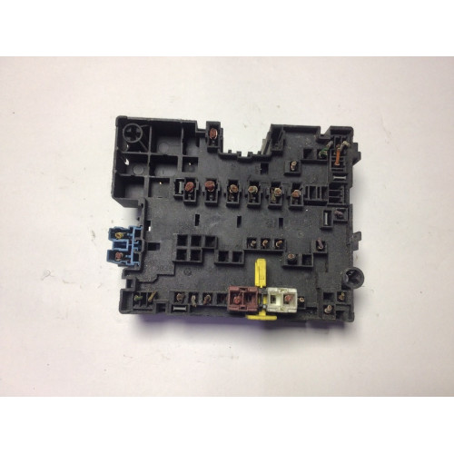 Peugeot Partner 1.9 Sigorta Body Beyni 9628024480