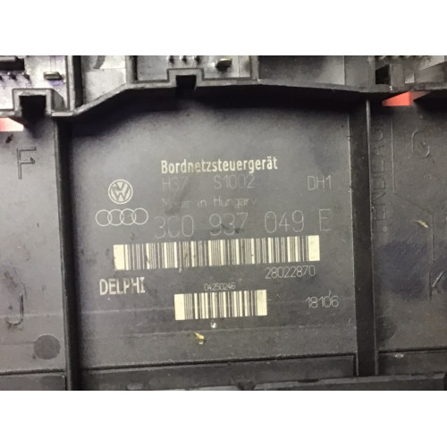 Volkswagen Golf Jetta  Sigorta Body Beyni 3C0937049E