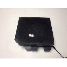 Volkswagen Golf Sigorta Body Beyni 1K0937087D