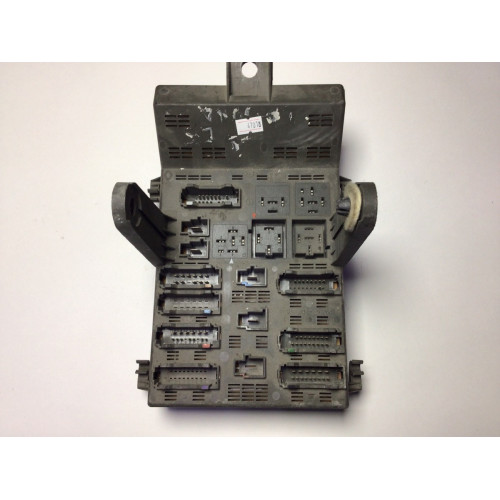 Renault Laguna Sigorta Body Beyni 7703197962R