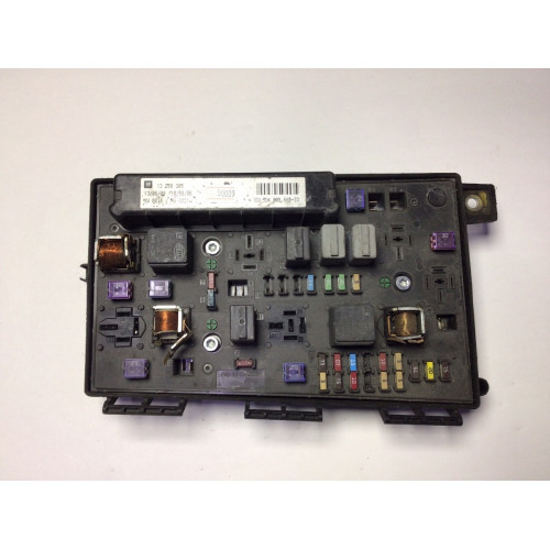 Opel Astra H Zafira B Sigorta Body Beyni 13268305 5DK008668-33