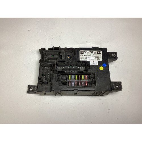 Opel Corsa D Sigorta Body Beyni 13142241