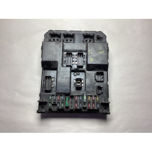 Peugeot 307 Sigorta Body Beyni 9651197580A 9651196880A J03 Sigorta