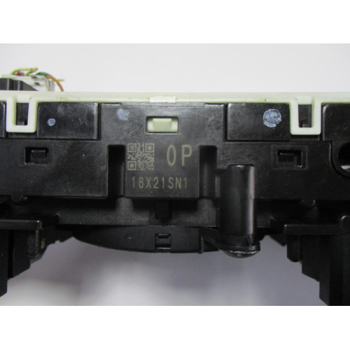 Nissan Qashqai Sinyal Far Kolu Komple 0265019061 479454BA0A