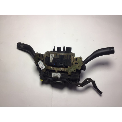 Volkswagen Touareg Far Kolu Sinyal Kolu Komple 7L6953549D K0105114204