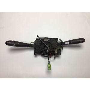 Renault Clio Far Sinyal Kolu 