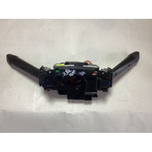 Volvo S60 V70 S80 XC90 Far Kolu Sinyal Kolu Silecek Kolu 30710947