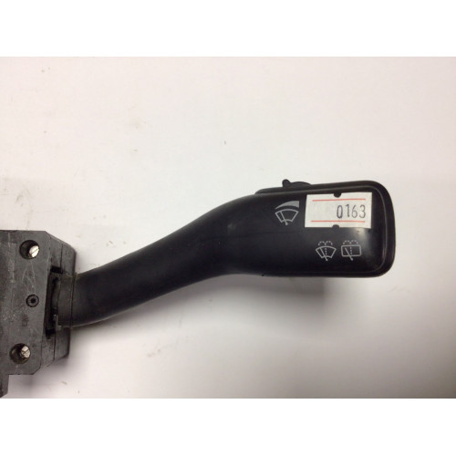 Volkswagen Golf Far Sinyal Kolu 8L0953513G