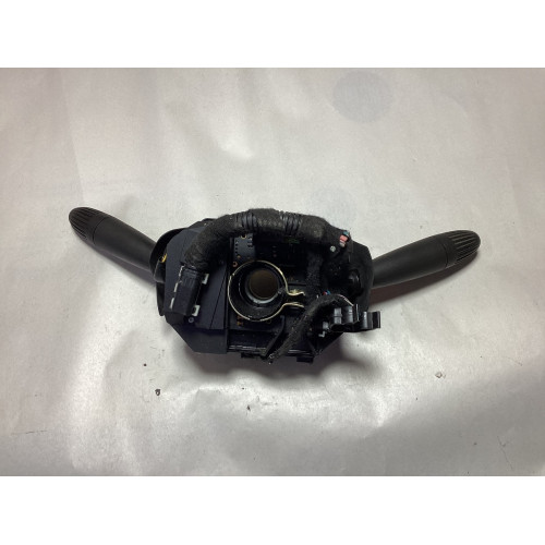 Fiat Punto Far Kolu Sinyal Kolu Silecek Kolu 735337940